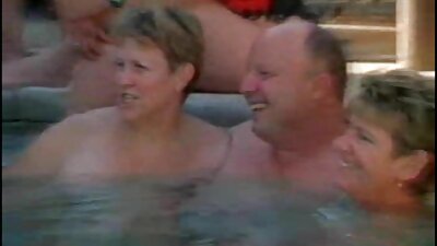 与纹身辣妹 Aria Aspen 的肛门骑行动作